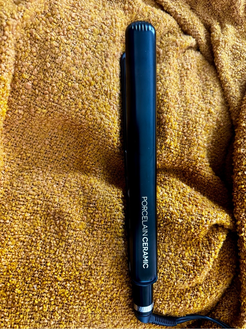 BaByliss Black Porcelain Ceramic Flat Iron
